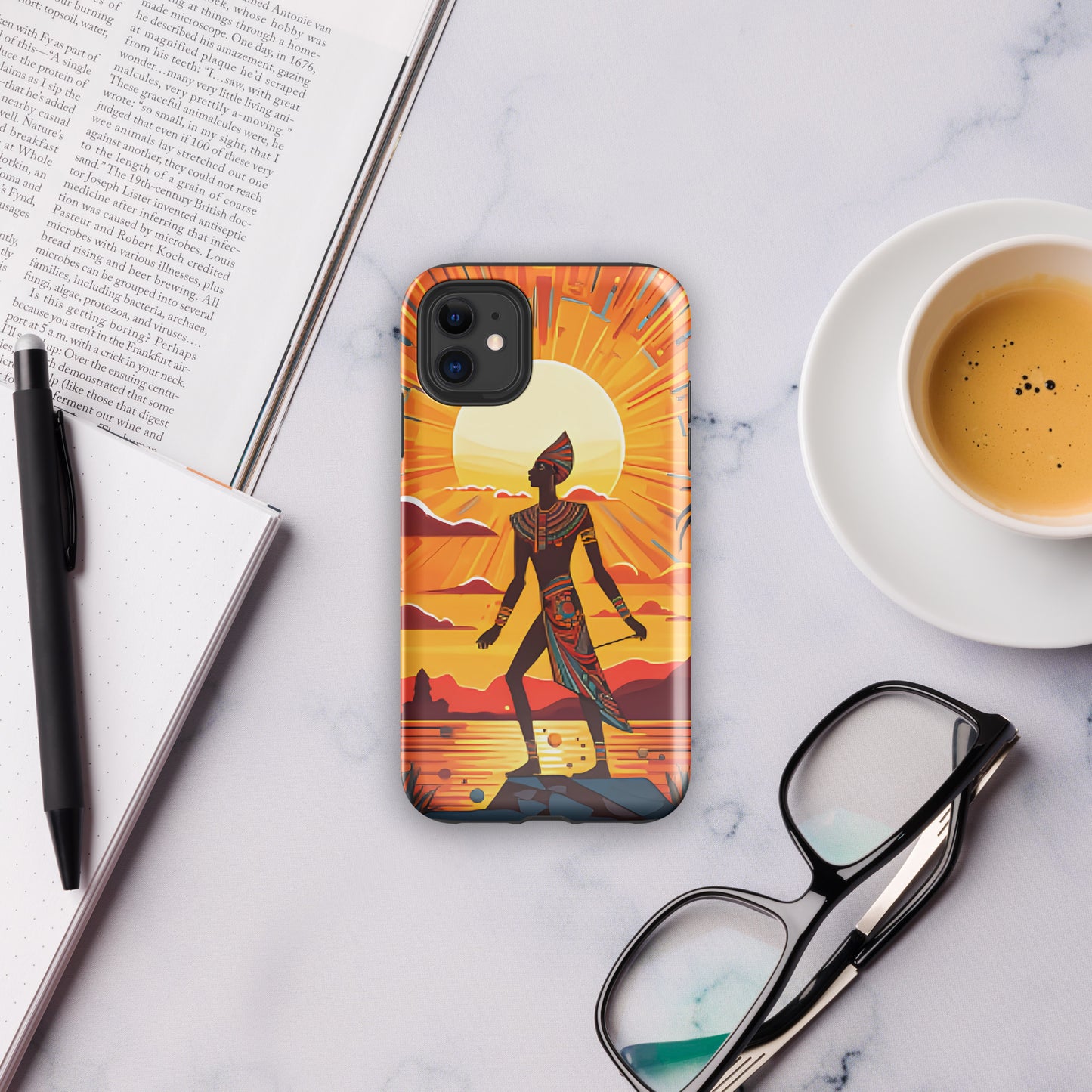 Coque d'iPhone® rigide : Akhenaton, pharaon iconique